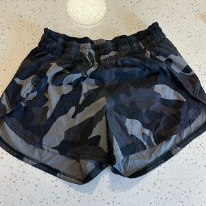 Athleta Camo Mid-Rise Running Shorts